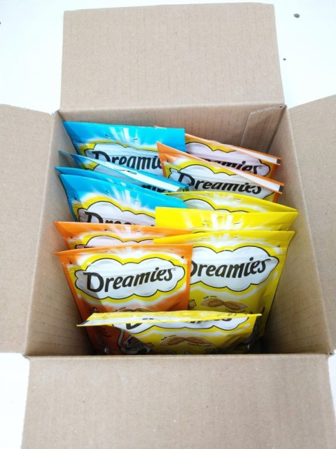 DREAMIES VARIETY SNACK BOX PRZYSMAK DLA KOTÓW 720g