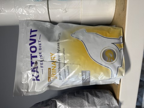 Uszkodzona - KATTOVIT DIETA URINARY SUCHA KARMA KURCZAK 1250 g DLA KOTÓW